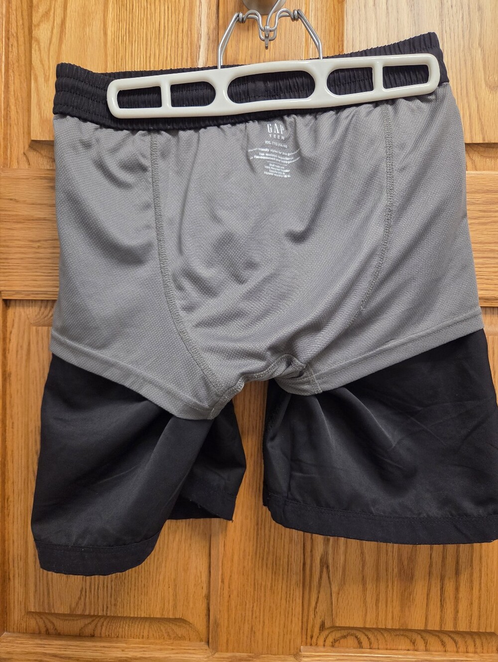 Gap Teen - Black Athletic Shorts - Picture 5 of 12